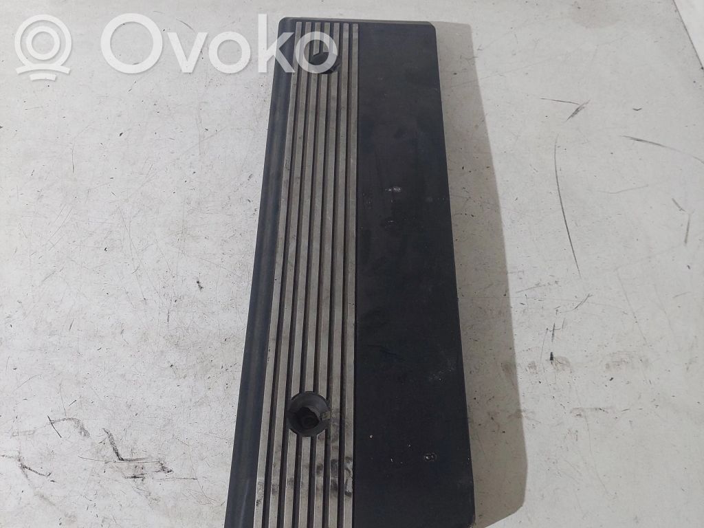 BMW 7 E38 Engine cover (trim) 