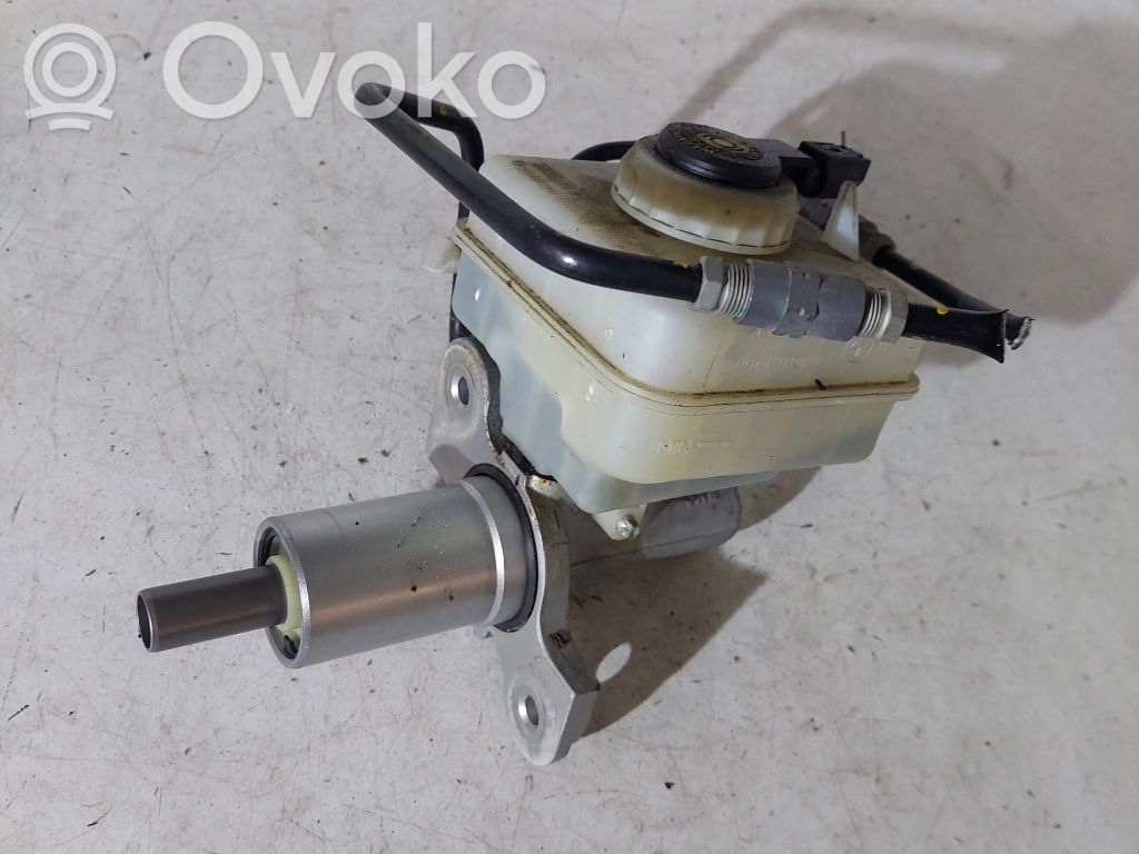 BMW 5 E60 E61 Master brake cylinder 