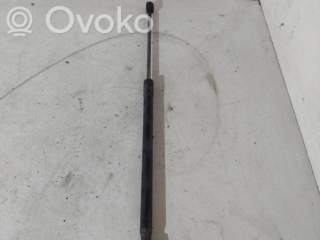 BMW 3 E90 E91 Amortizatorius galinio dangčio 
