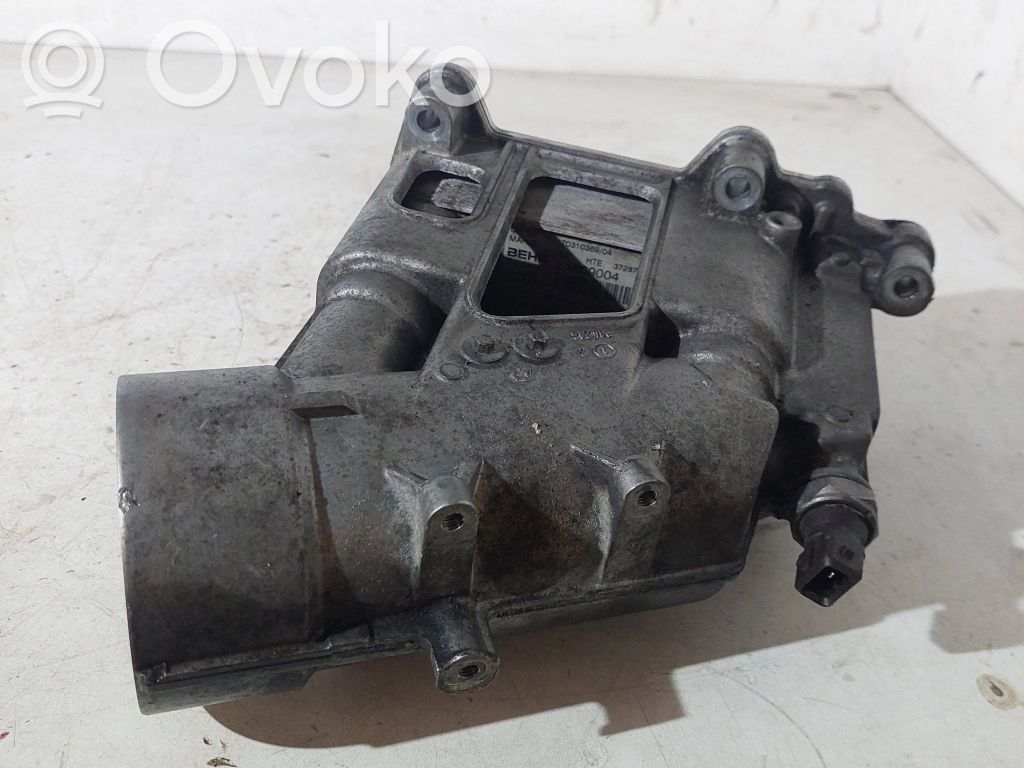 BMW 3 E90 E91 Oil filter mounting bracket 