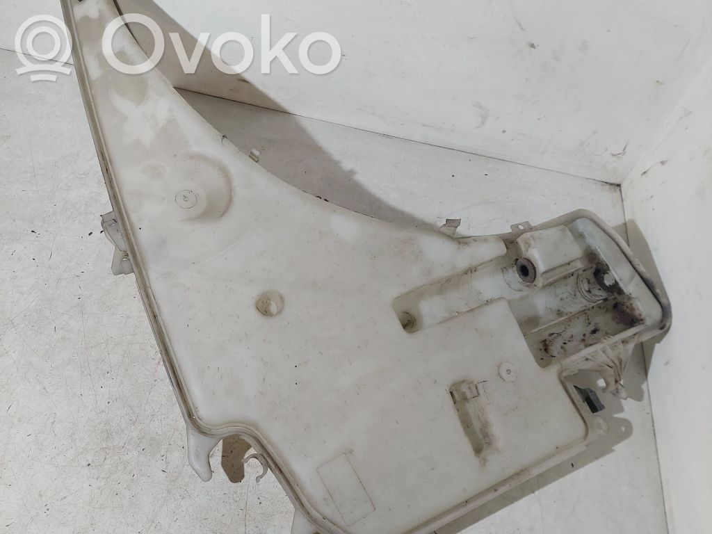 BMW 3 E90 E91 Langų skysčio bakelis 