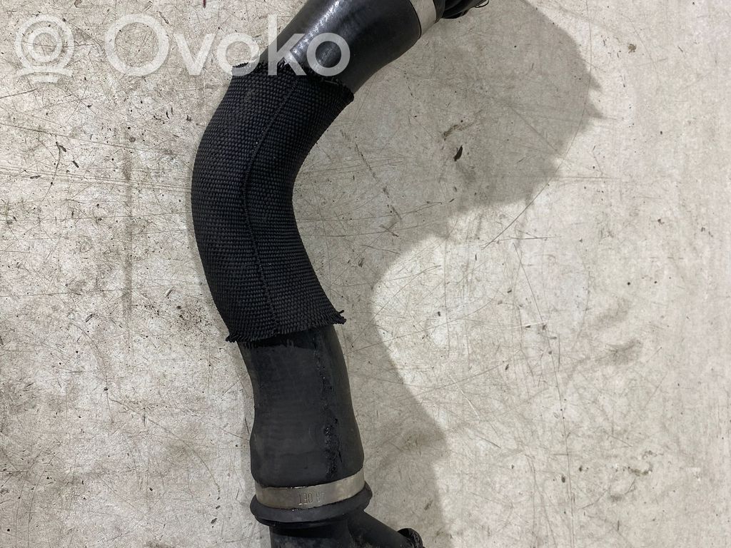 BMW 5 E60 E61 Engine coolant pipe/hose 