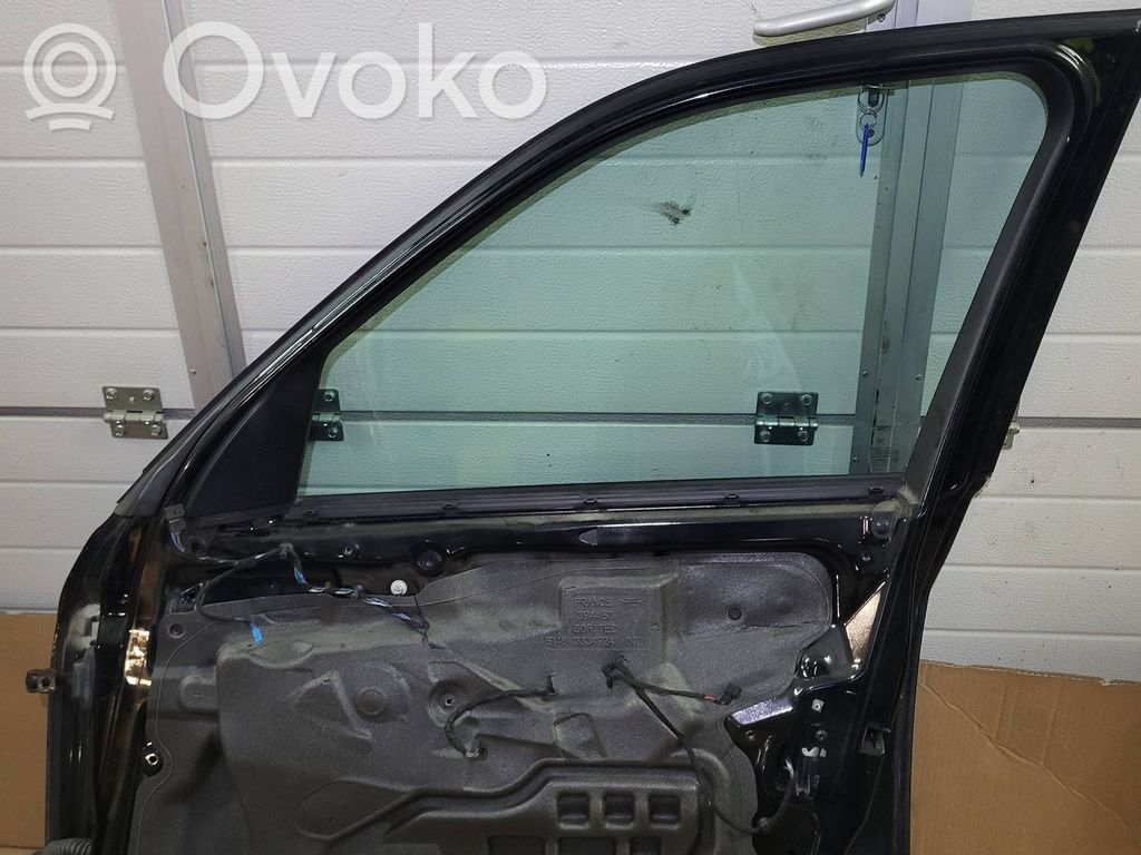 BMW X3 E83 Priekinės durys 
