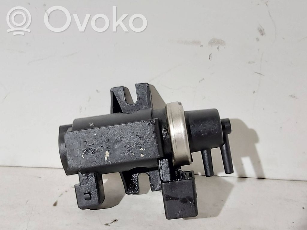 Solenoīda vārsts   2247906