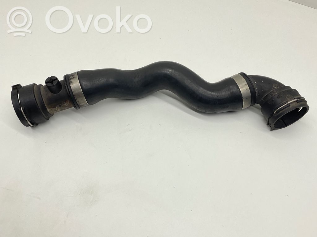 BMW 5 E60 E61 Engine coolant pipe/hose 