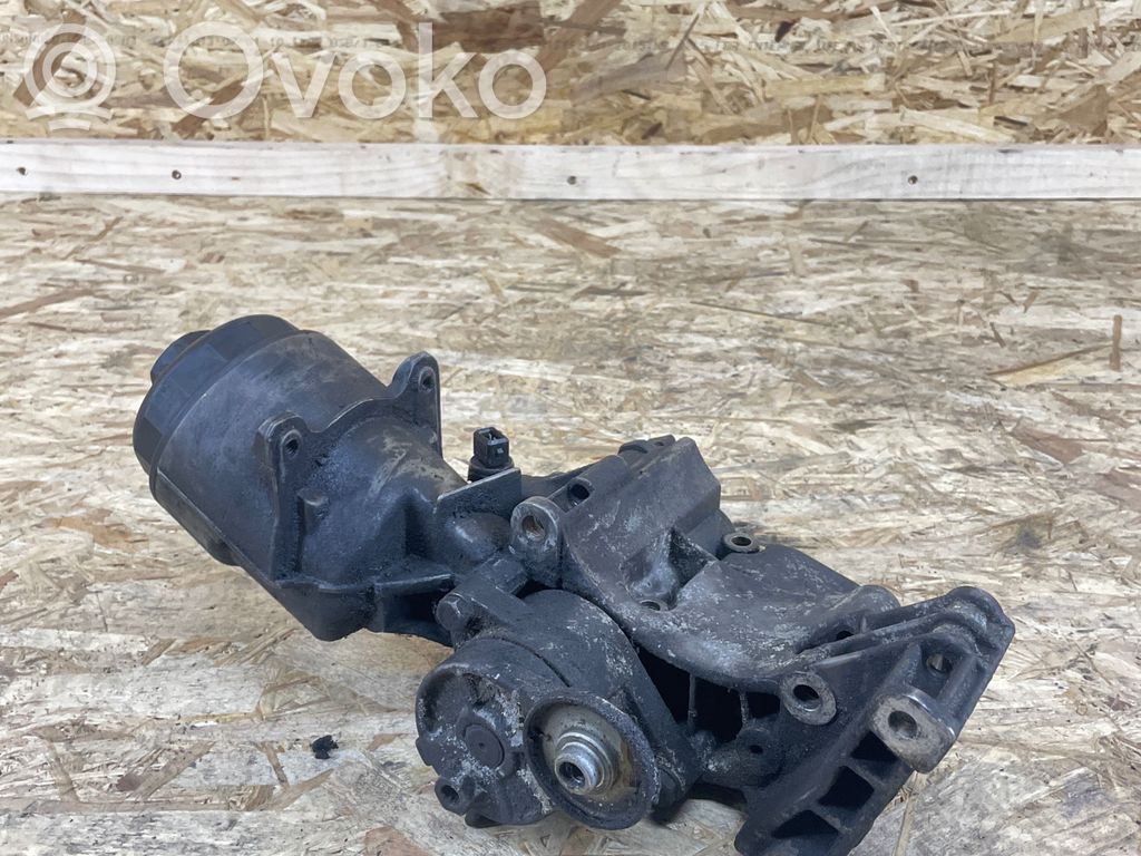 BMW 5 E60 E61 Oil filter mounting bracket 