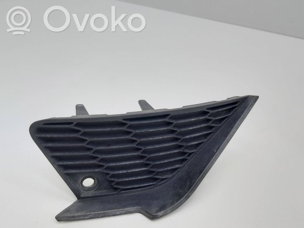 Etusumuvalon ritilä   9682247077,2001581