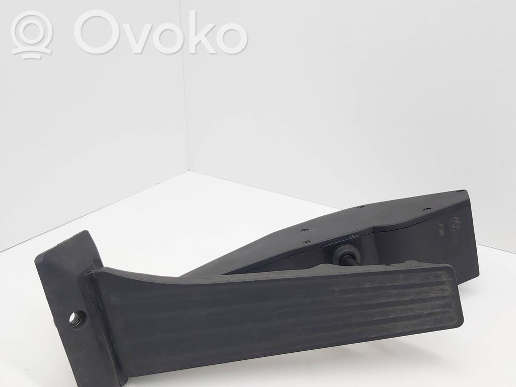 BMW 7 E65 E66 Accelerator throttle pedal 
