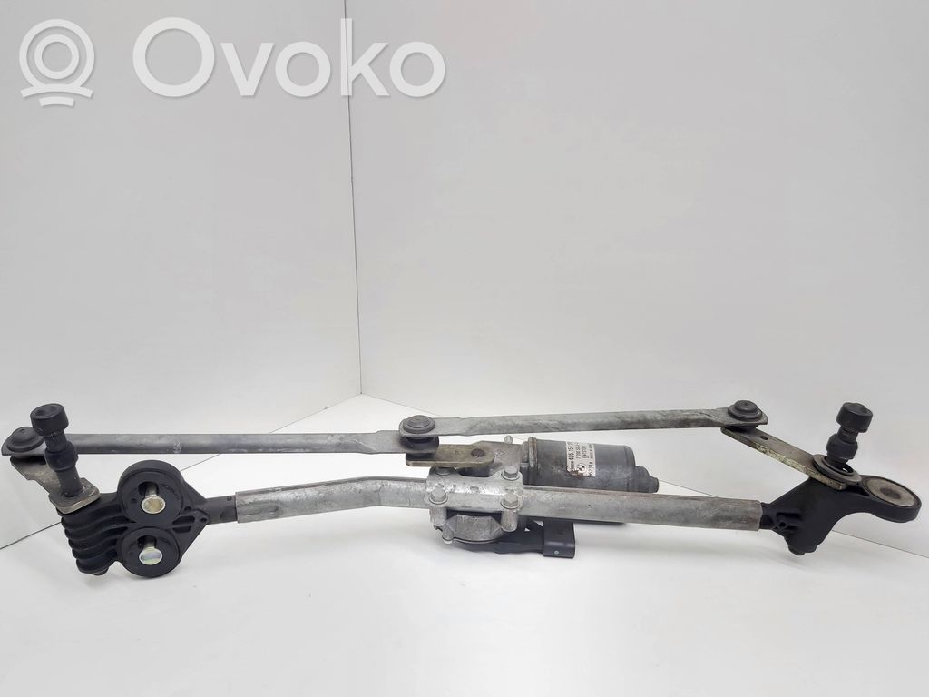 BMW X5 E70 Front wiper linkage and motor 