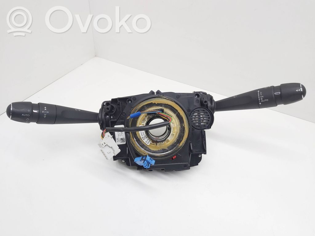 Peugeot 508 Wiper turn signal indicator stalk/switch 