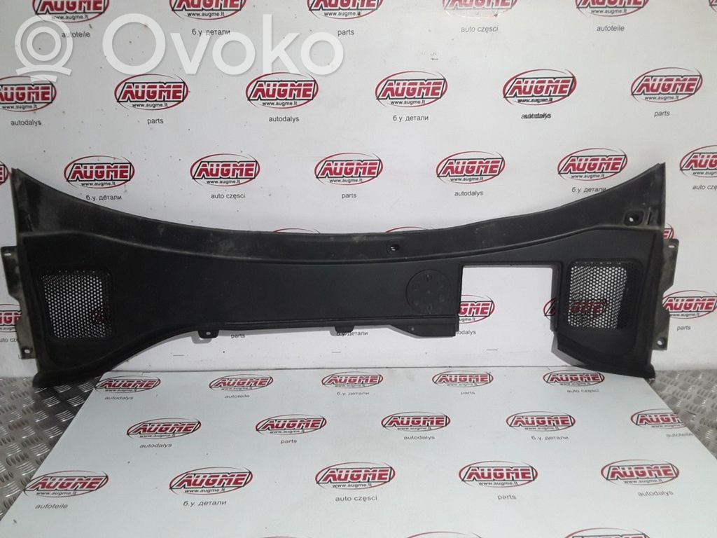 Volvo V60 Windshield trim 