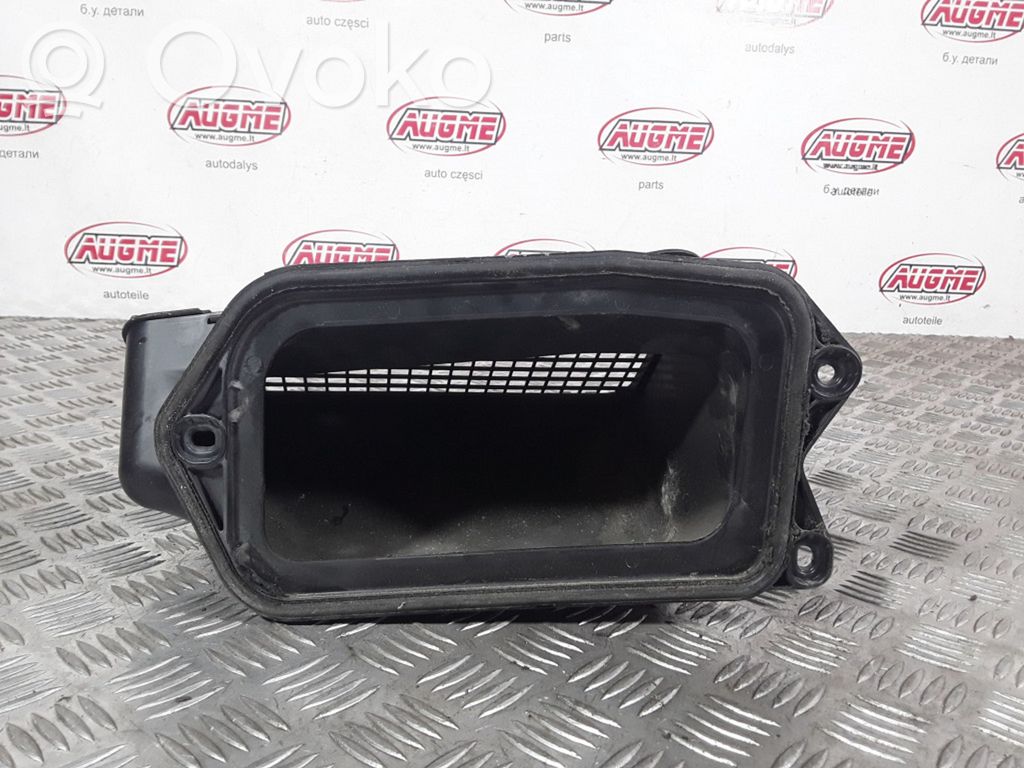 Audi A4 S4 B8 8K Air intake duct part 