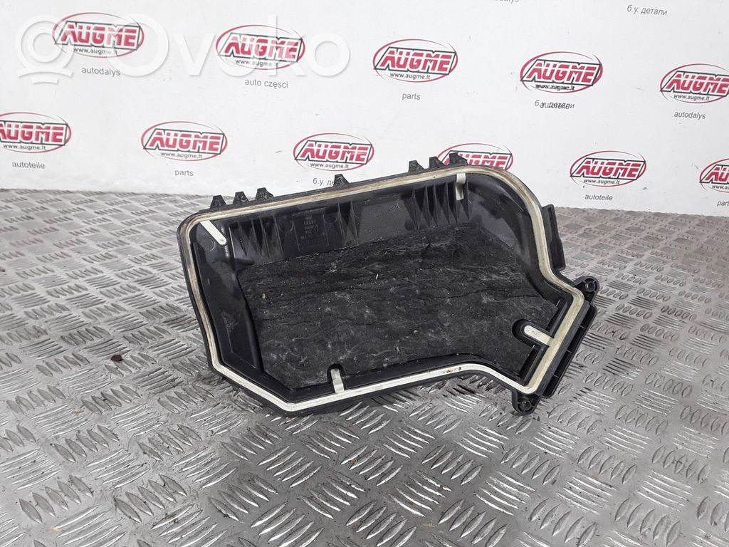Audi A4 S4 B8 8K Pokrywa skrzynki bezpieczników 