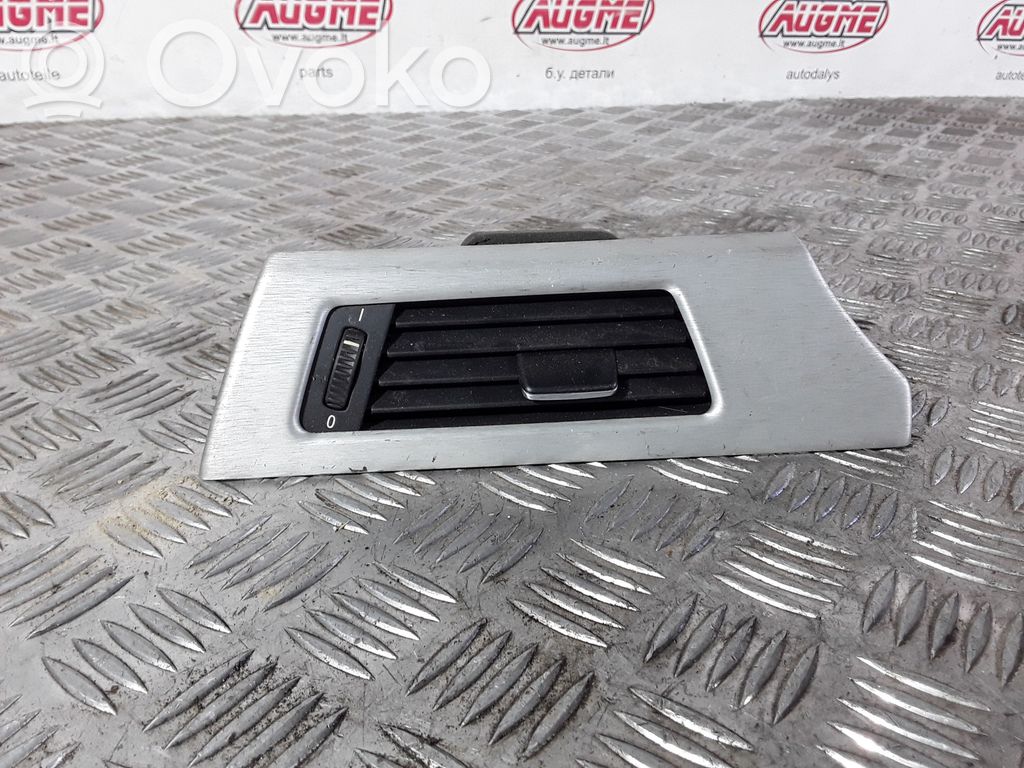 BMW M3 Oro paėmimo kanalo detalė (-ės) 
