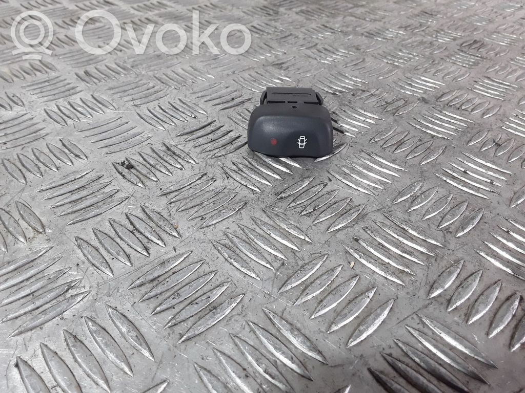 Renault Megane I Central locking switch button 