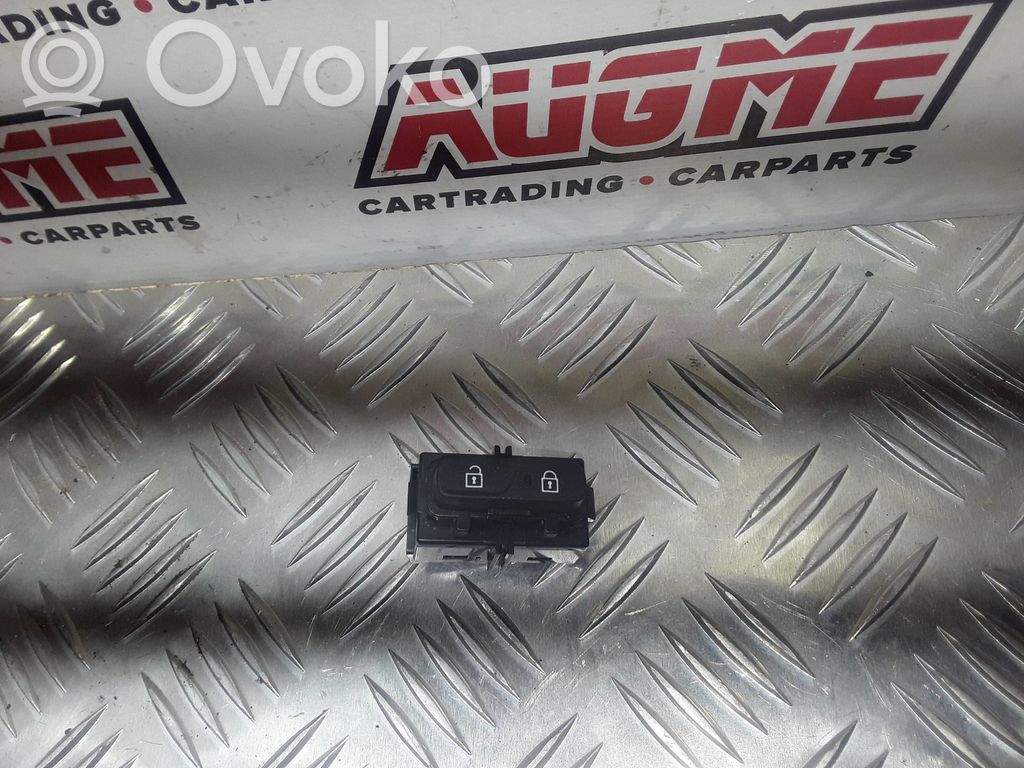 Central locking switch button   31376498,16W395