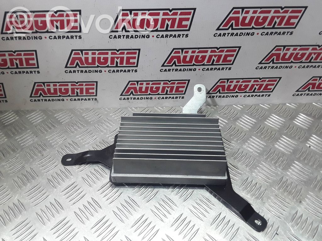 BMW X1 E84 Garso stiprintuvas 