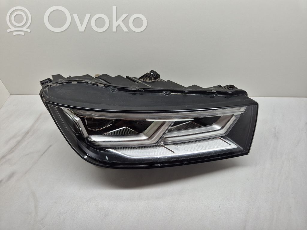 Audi Q5 SQ5 FY Lampa przednia 
