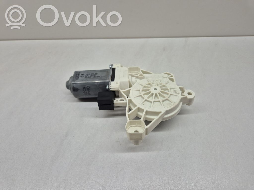 Audi e-tron Front door window regulator motor 