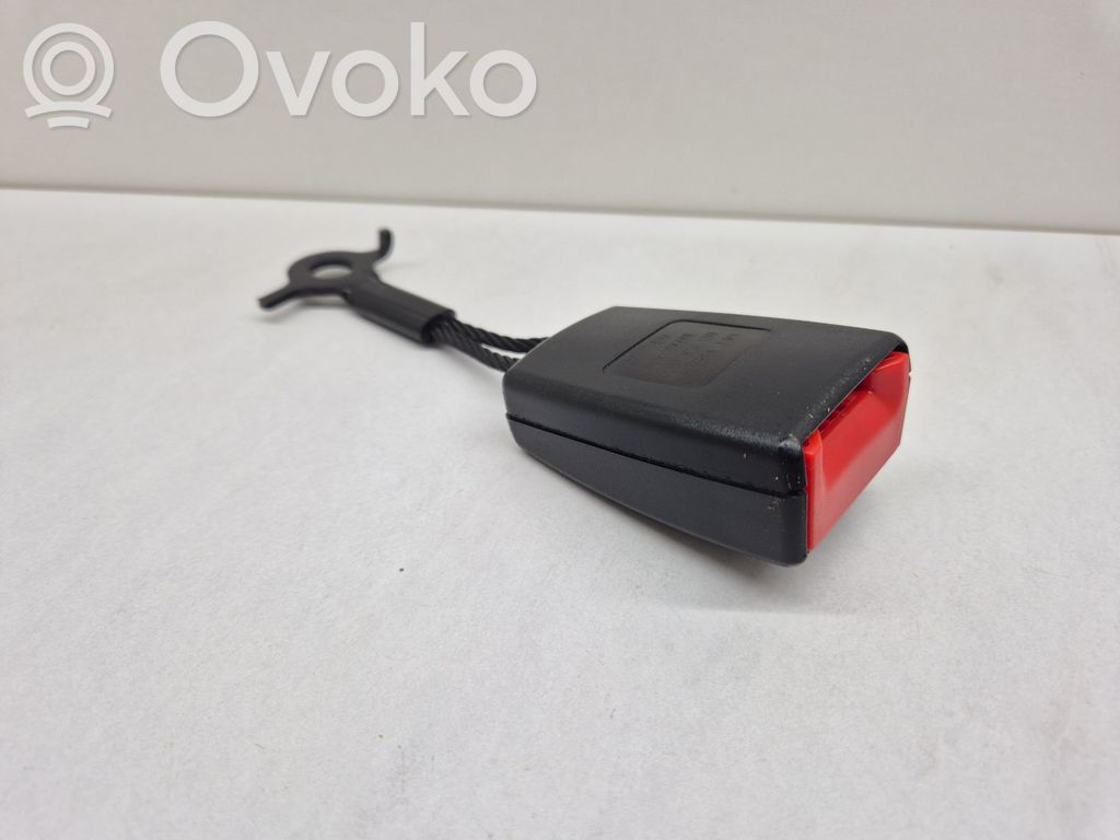 Mitsubishi Colt Klamra tylnego pasa bezpieczeństwa 
