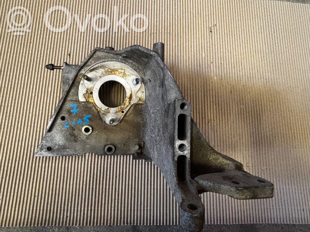 Alfa Romeo 159 Engine mounting bracket 