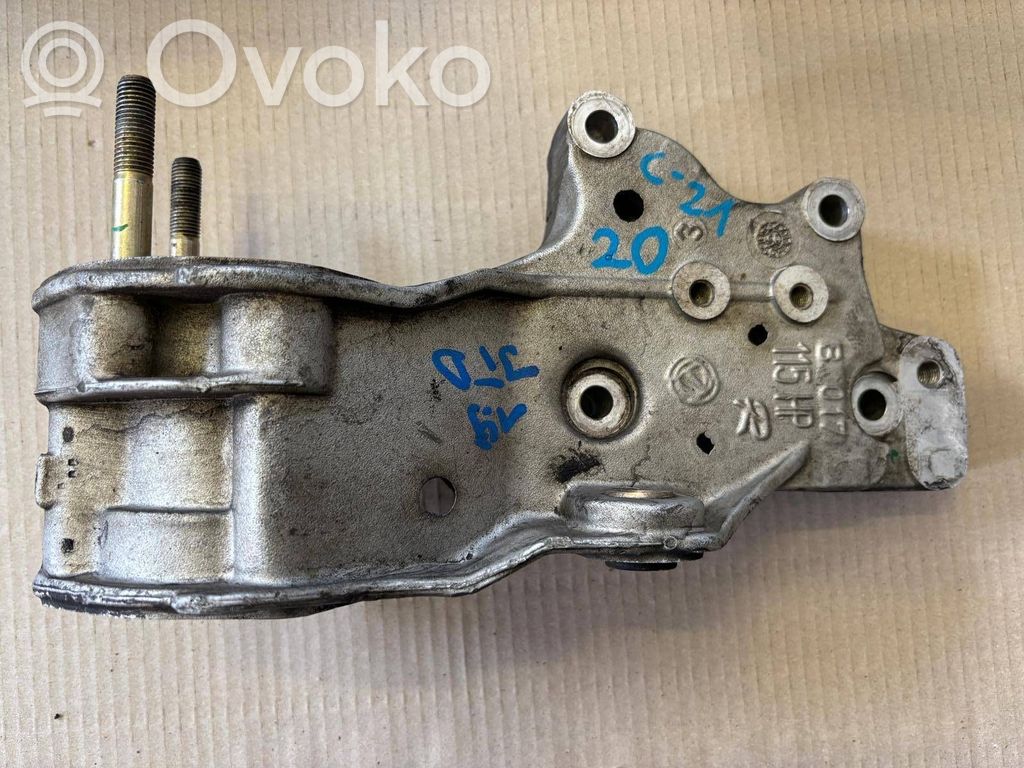 Engine mount bracket   115HP