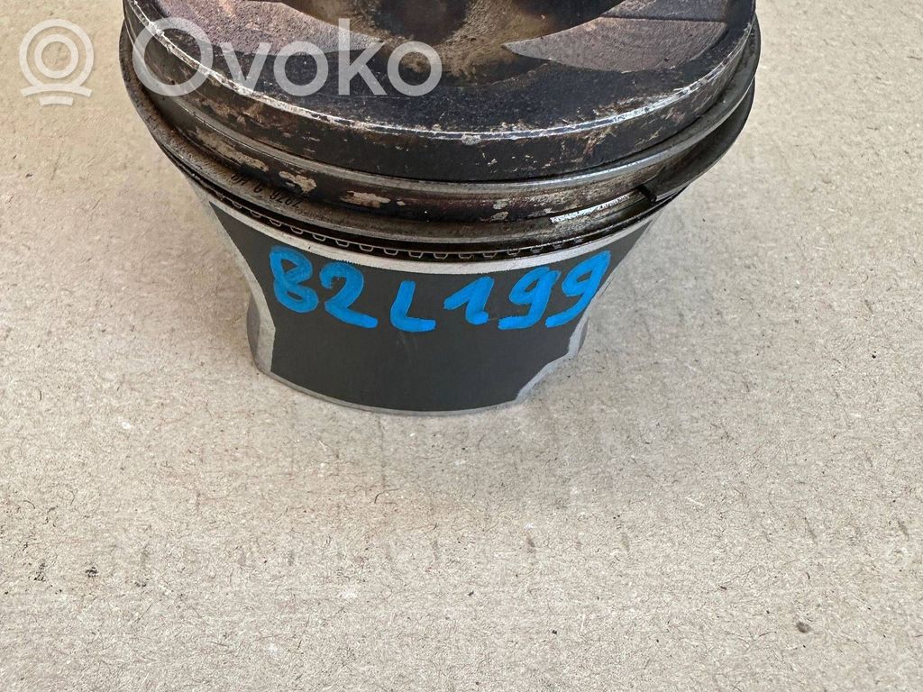 Audi A3 S3 8V Piston 