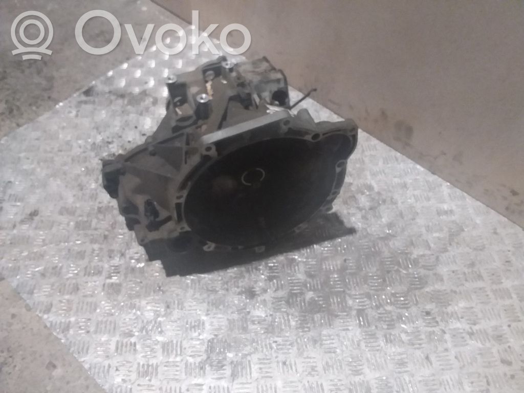Ford Focus C-MAX Manual 5 speed gearbox 