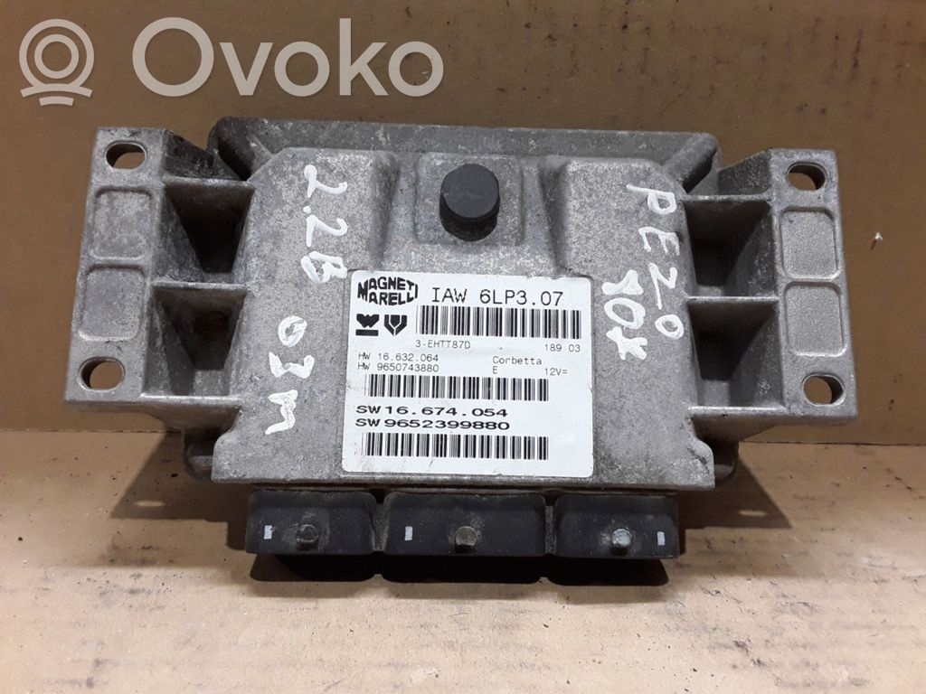 Engine control unit/module   9652399880,9650743880