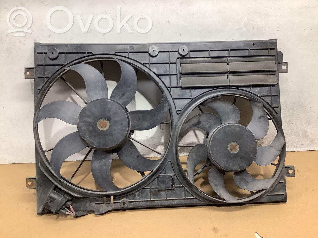 Volkswagen PASSAT B6 Elektryczny wentylator chłodnicy 