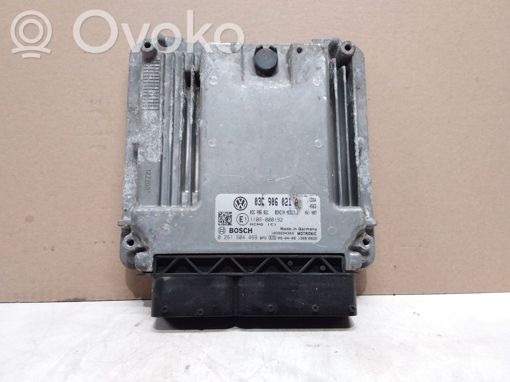 Volkswagen PASSAT B6 Engine control unit/module 
