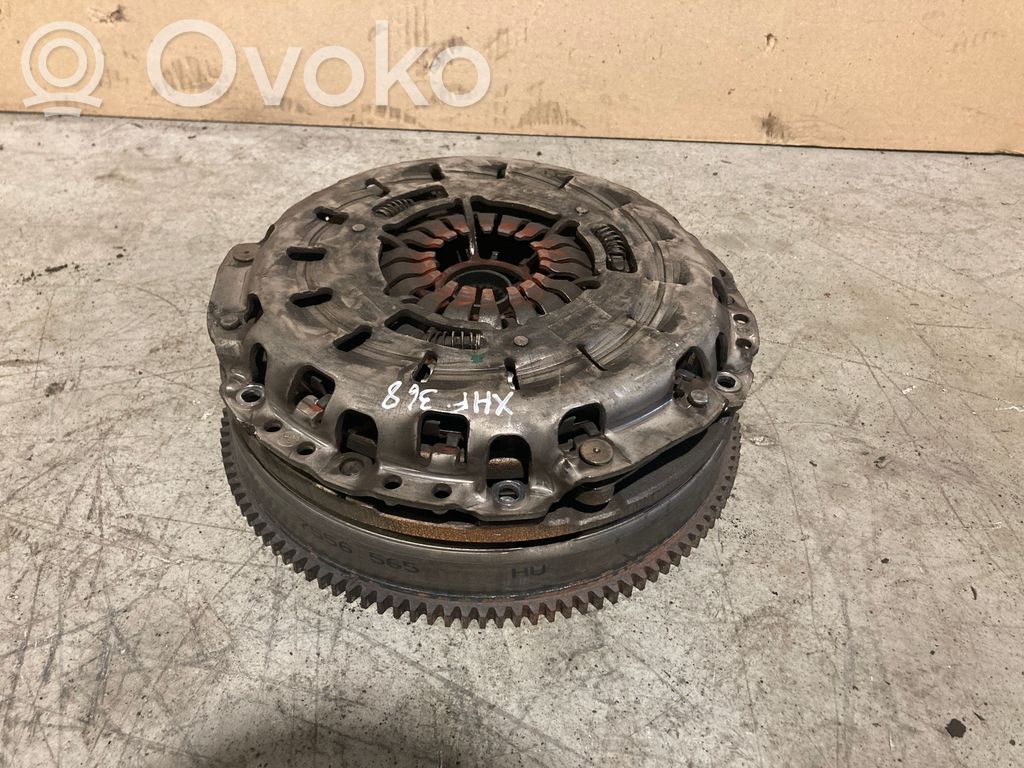 BMW 3 E90 E91 Sankabos komplektas 