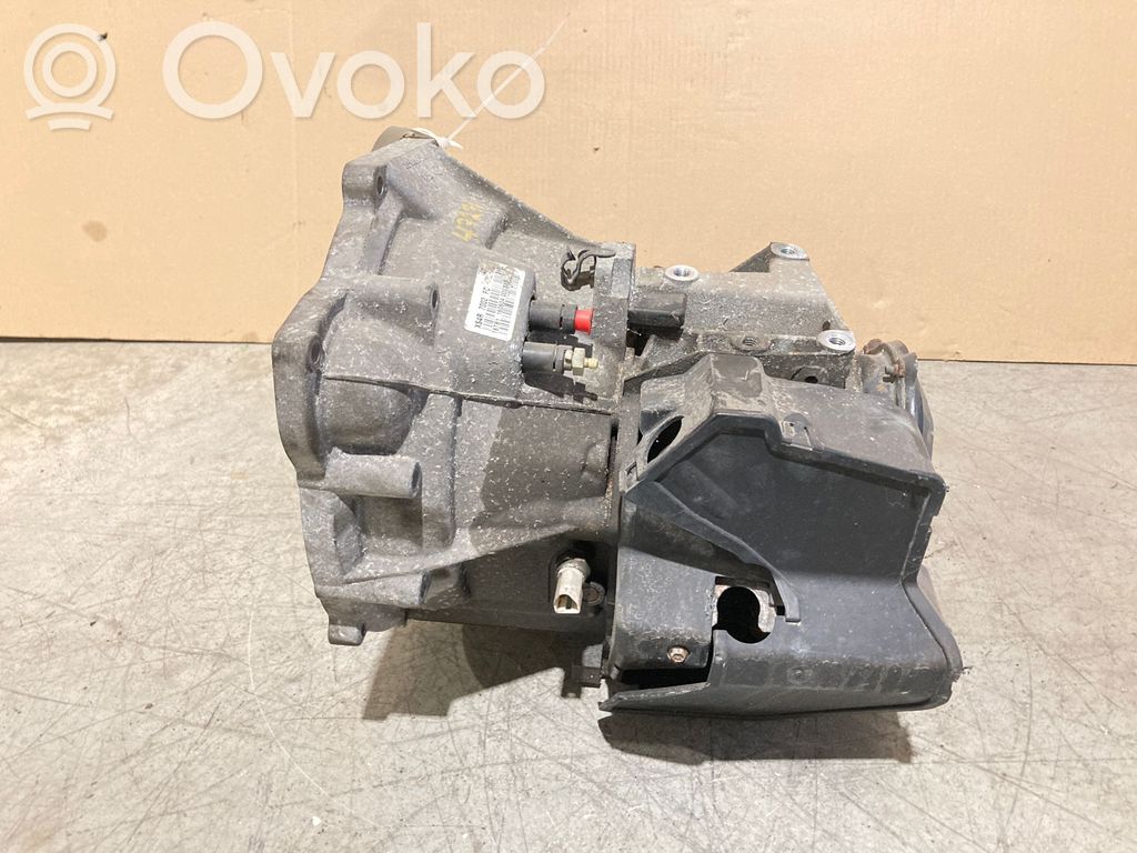 Ford Focus C-MAX Manual 5 speed gearbox 
