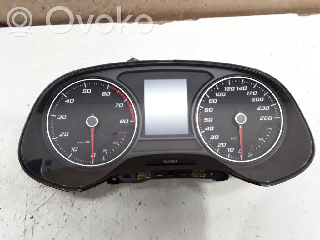 Seat Leon (5F) Speedometer (instrument cluster) 