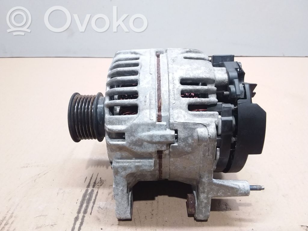 Skoda Fabia Mk2 (5J) Ģenerators 