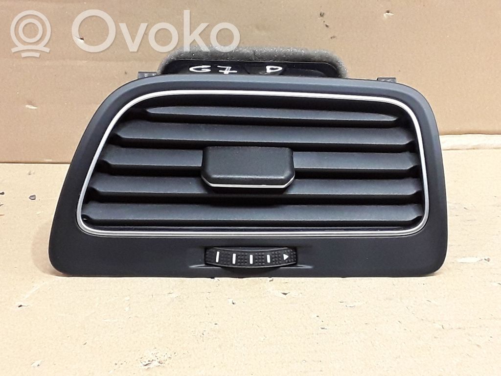 Volkswagen Golf VII Boczna kratka nawiewu deski rozdzielczej 