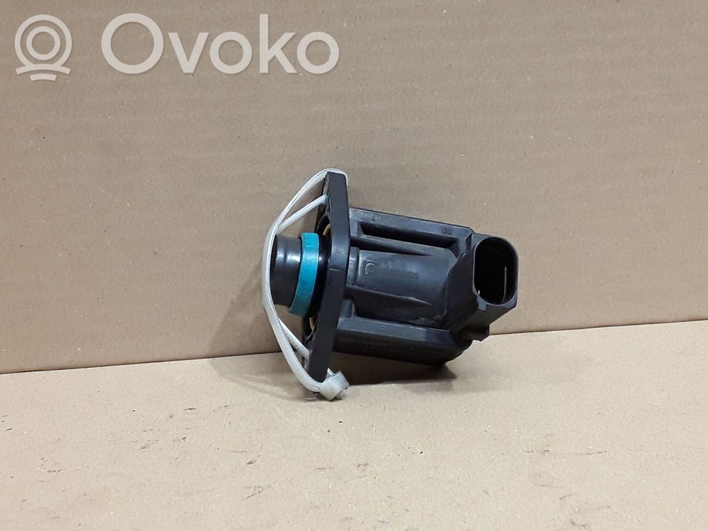 Volkswagen Golf VI Solenoid supapă turbosuflantă 