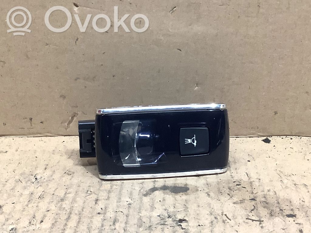 Peugeot 508 Rear seat light 