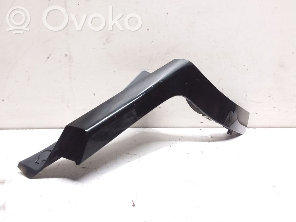 KIA Niro Tailgate trim 