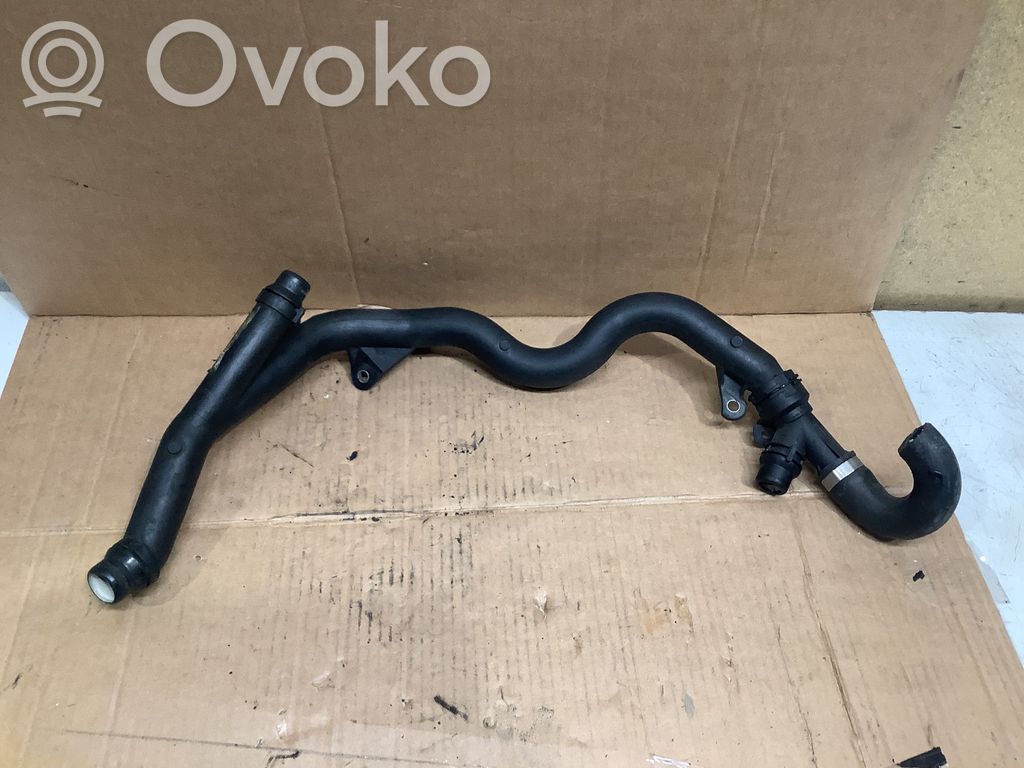BMW 3 E90 E91 Engine coolant pipe/hose 