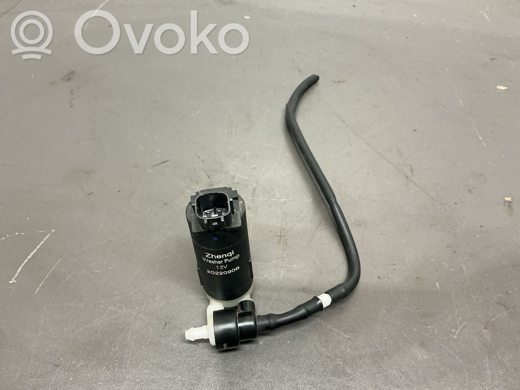 Headlight washer pump   20220906