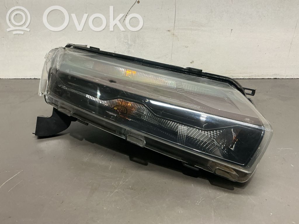 Dacia Spring Headlight/headlamp 