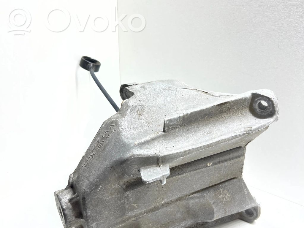Audi Q5 SQ5 FY Engine mounting bracket 