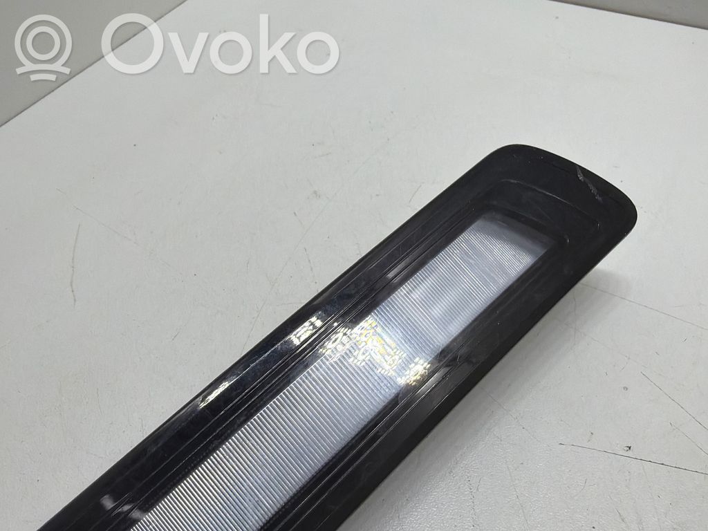 Boot/trunk interior light   4M0947169