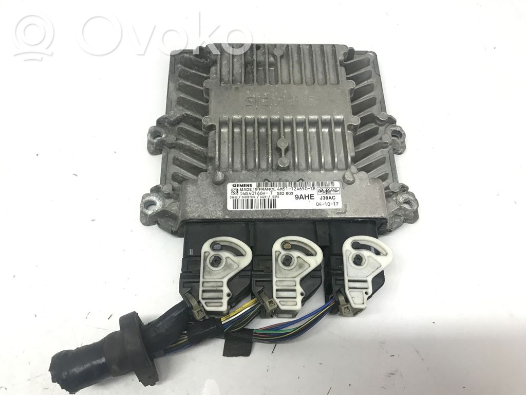 Ford Focus C-MAX Engine control unit/module 