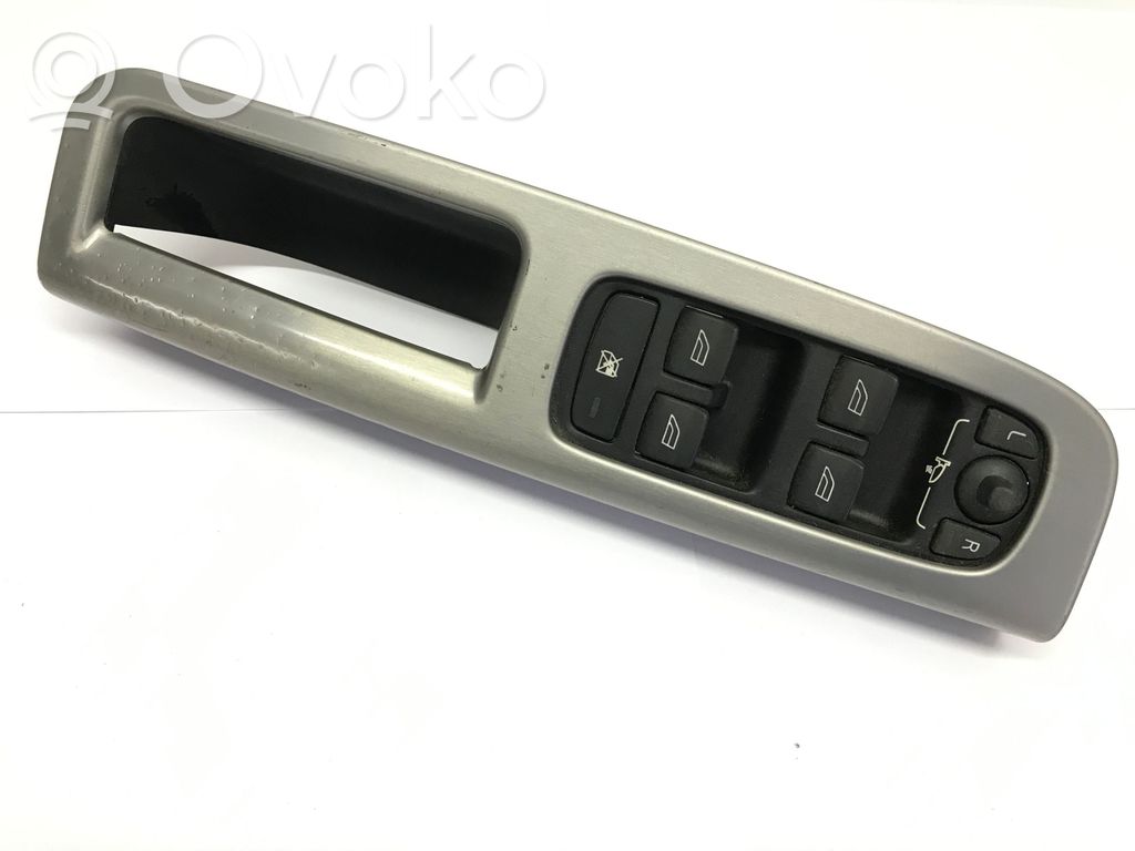 Volvo V50 Electric window control switch 