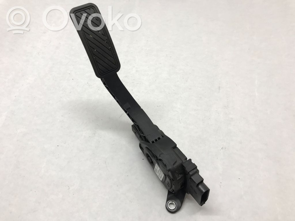 Ford Fiesta Pedał gazu / przyspieszenia 