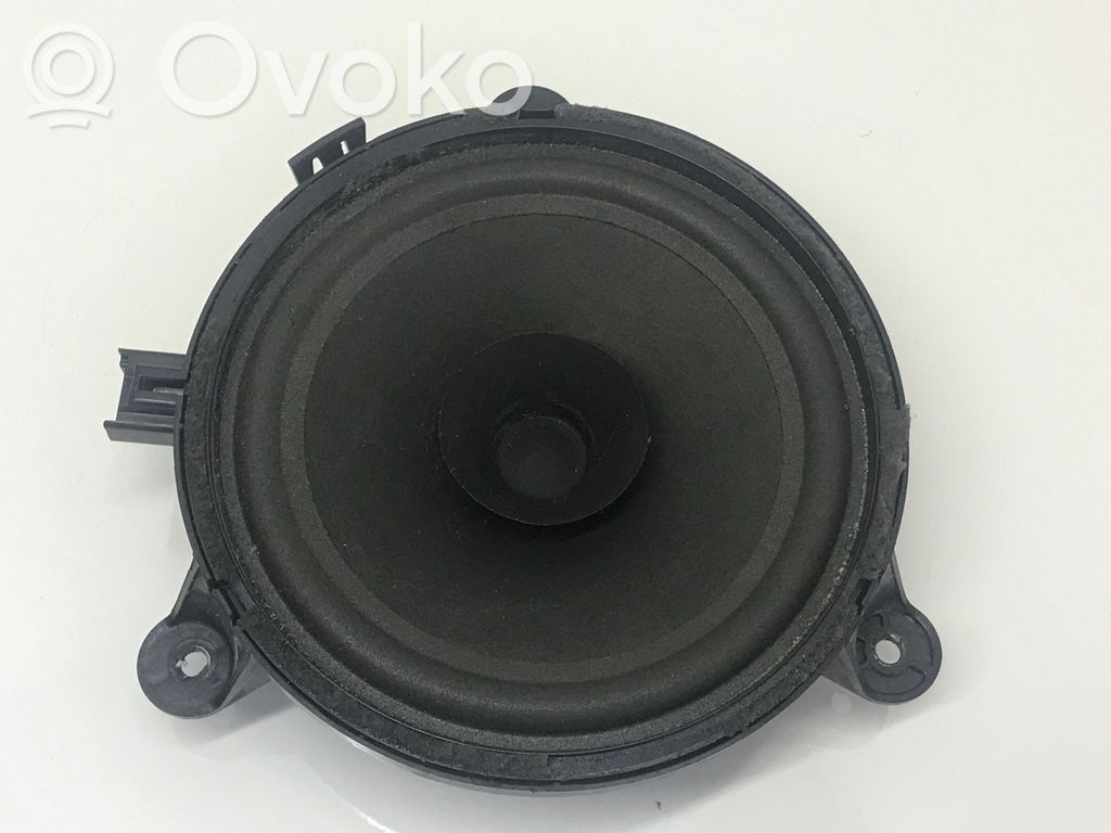 Volvo V50 Altavoz de la puerta trasera 
