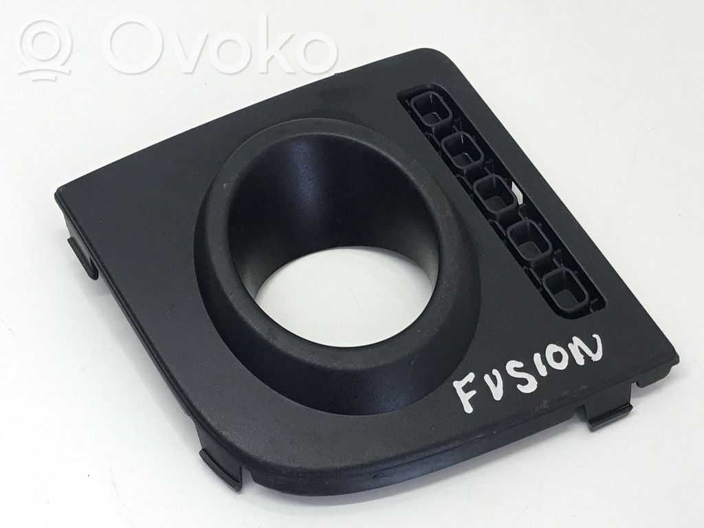 Ford Fusion Front fog light trim/grill 