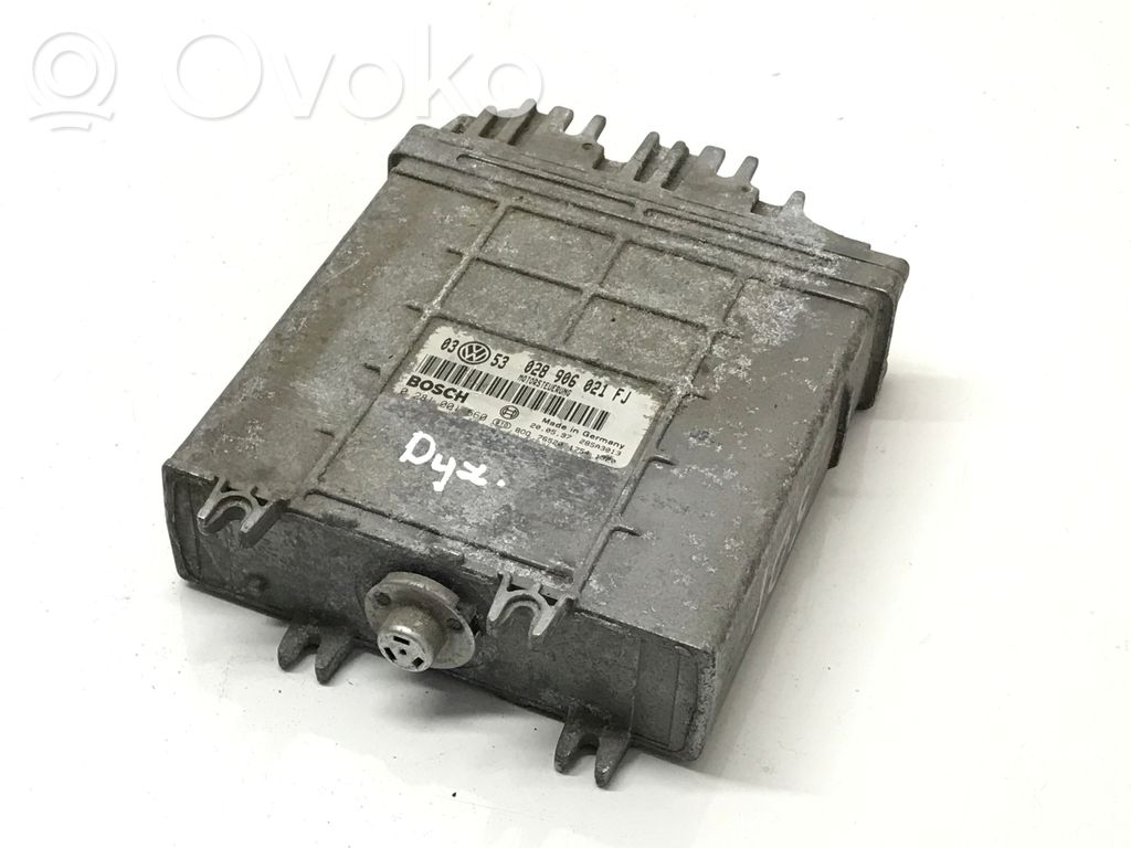 Volkswagen Golf III Engine control unit/module 